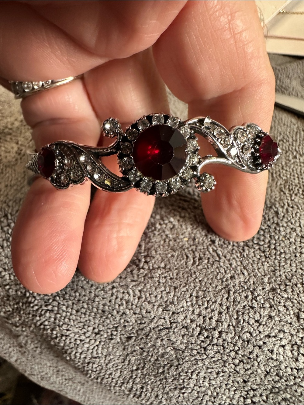 Vintage-Inspired Silver Bracelet with Deep Red Crystal Accent